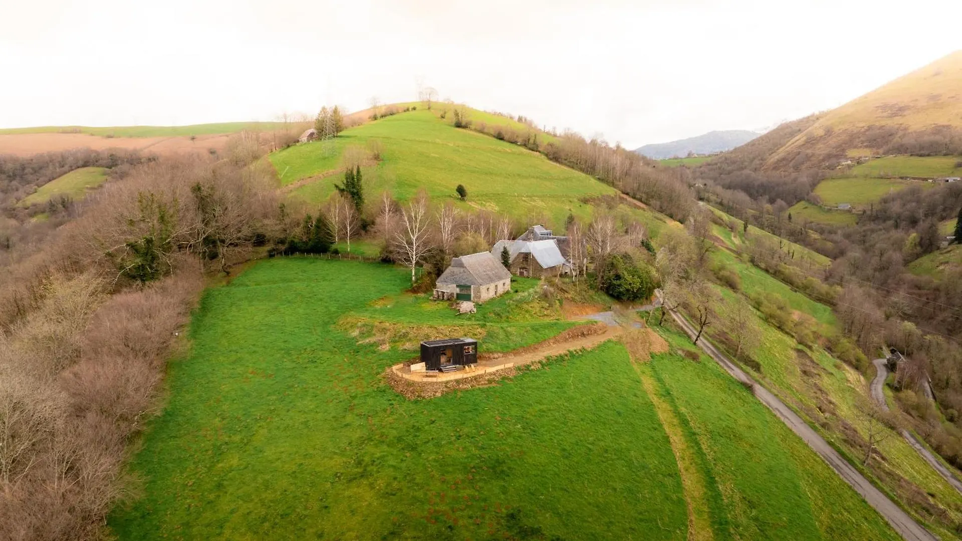 Villa Parcel Tiny House Bele Ame Au Coeur Des Pyrenees Germ Frankreich